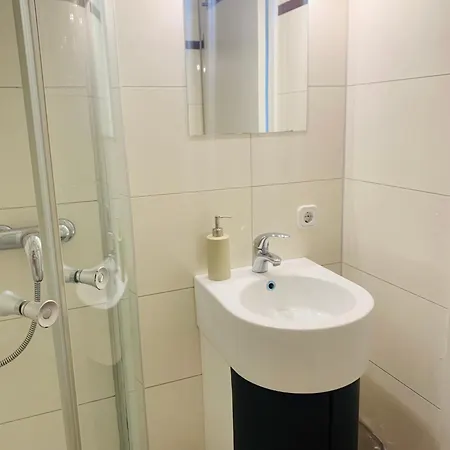 Appartement Business Messe & Wellness *